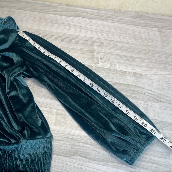 Rockin C Velvet Wrap Long Sleeve Top Velour Western Cowgirl Women’s size Large - Picture 11 of 12